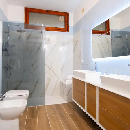 Casa Del Sole: Relax & Charme Nella Riviera Ligure